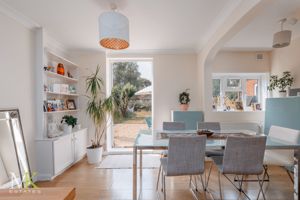 Photo 17- click for photo gallery